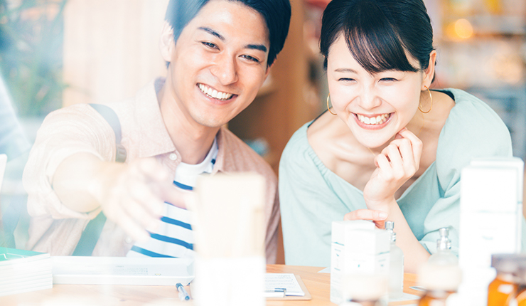 migaki_婚活_初デートでプレゼントを渡すのはあり?効果的なタイミングや選び方